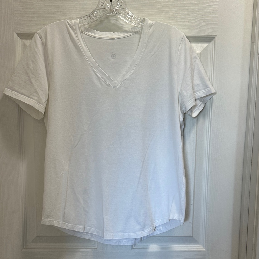 Lululemon Love V-Neck Tshirt